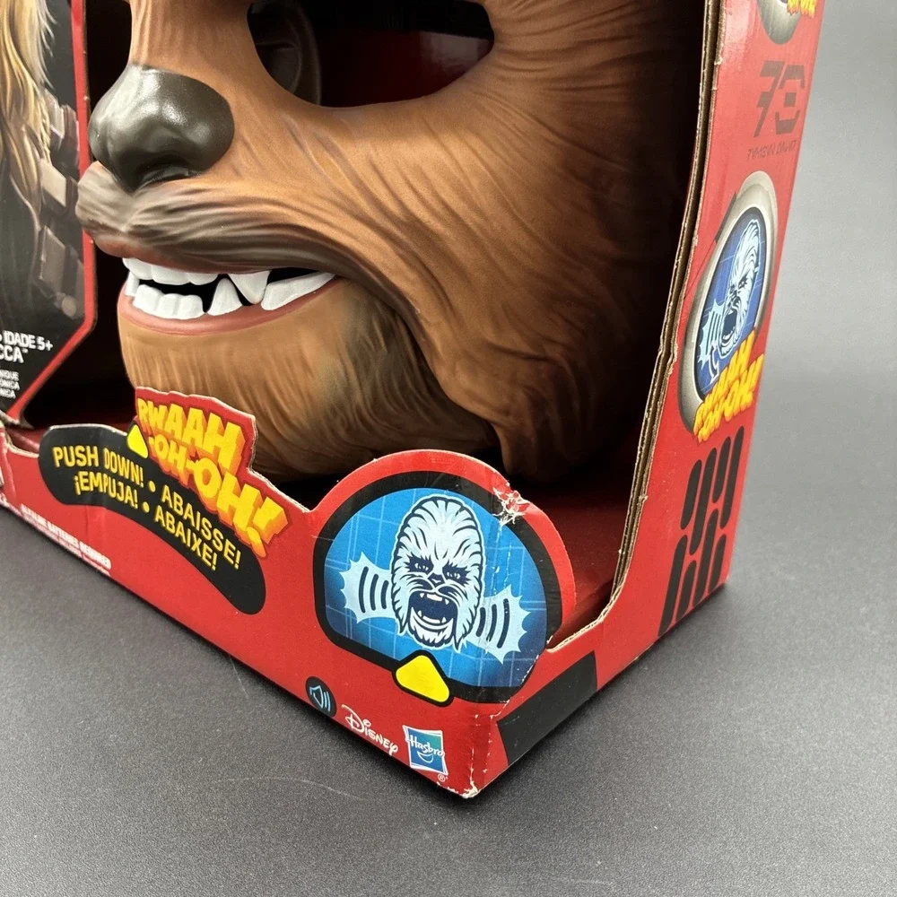 Star Wars The Force Awakens Chewbacca Electronic Roaring Sound Mask Sealed Box